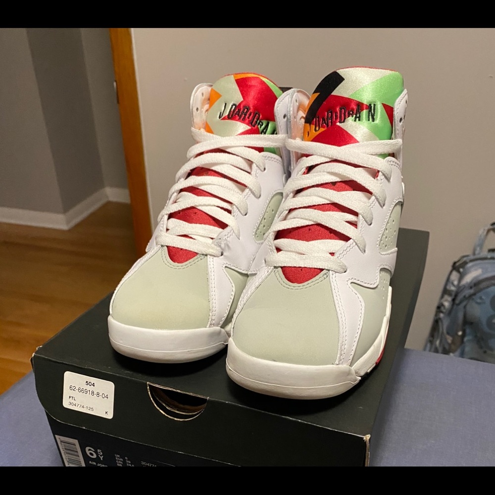 $149 or best offer 
AIR JORDAN SIZE 6.5